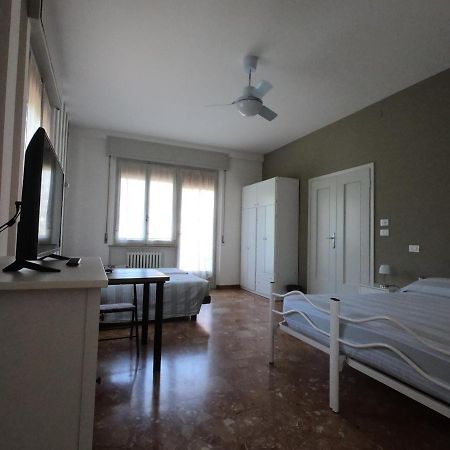 Gardenia Guest House Forlì Exterior foto